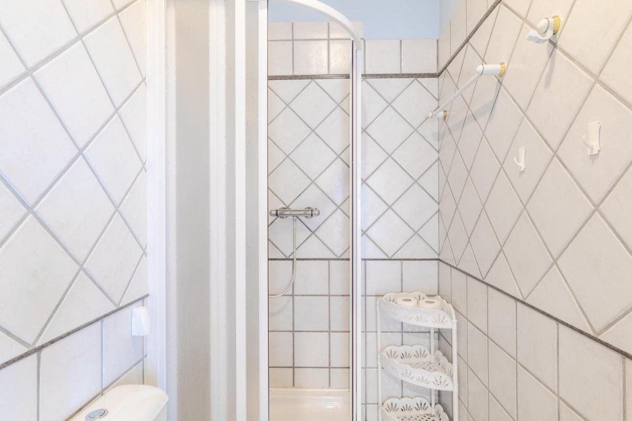 Farma Slunecny Dvur Apartmany A Family Stany Strecha Pod Strechou Hermanuv Mestec Dış mekan fotoğraf